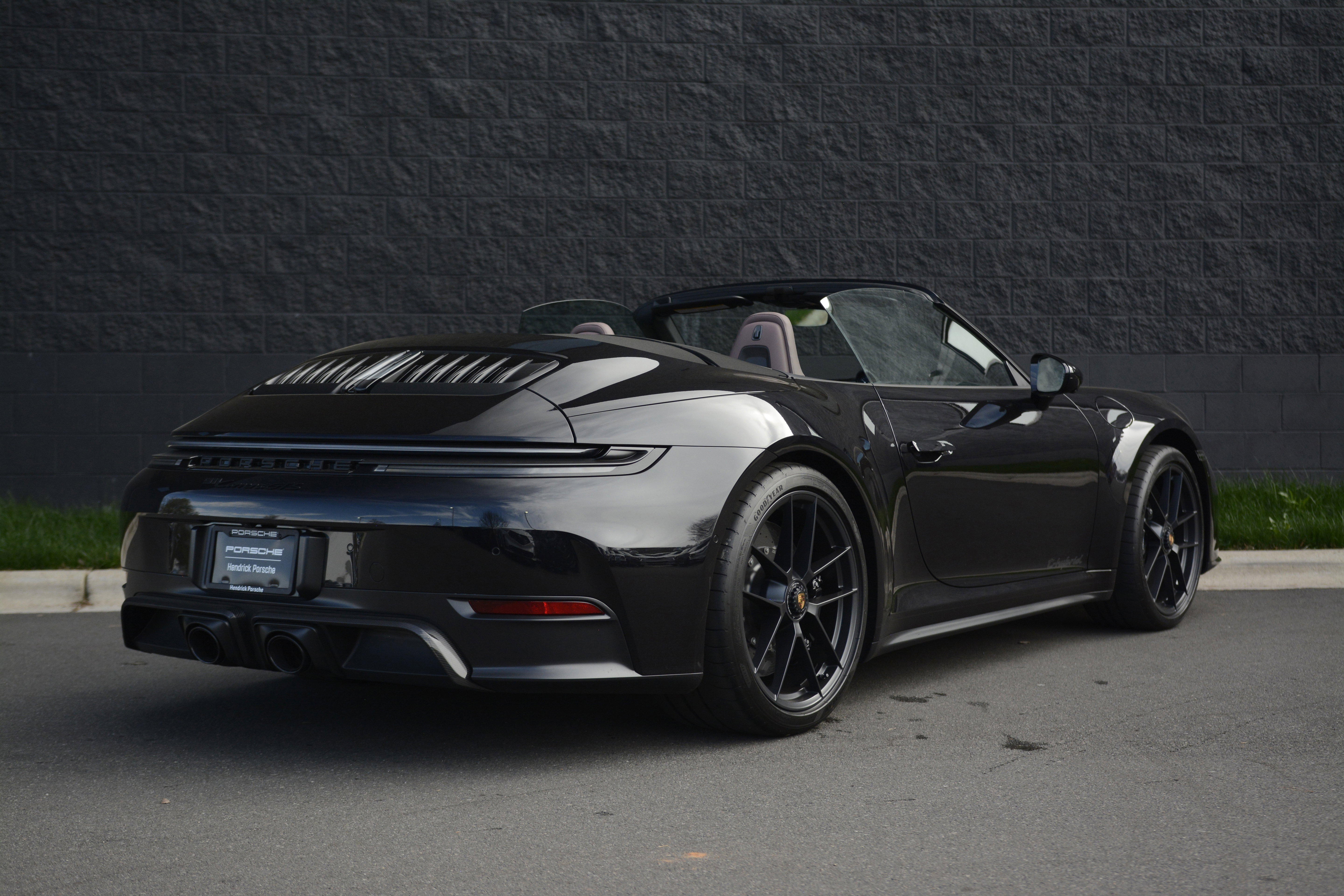 Certified 2026 Porsche 911 GTS image 7