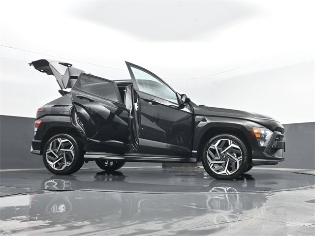 Used 2024 Hyundai Kona N Line image 33