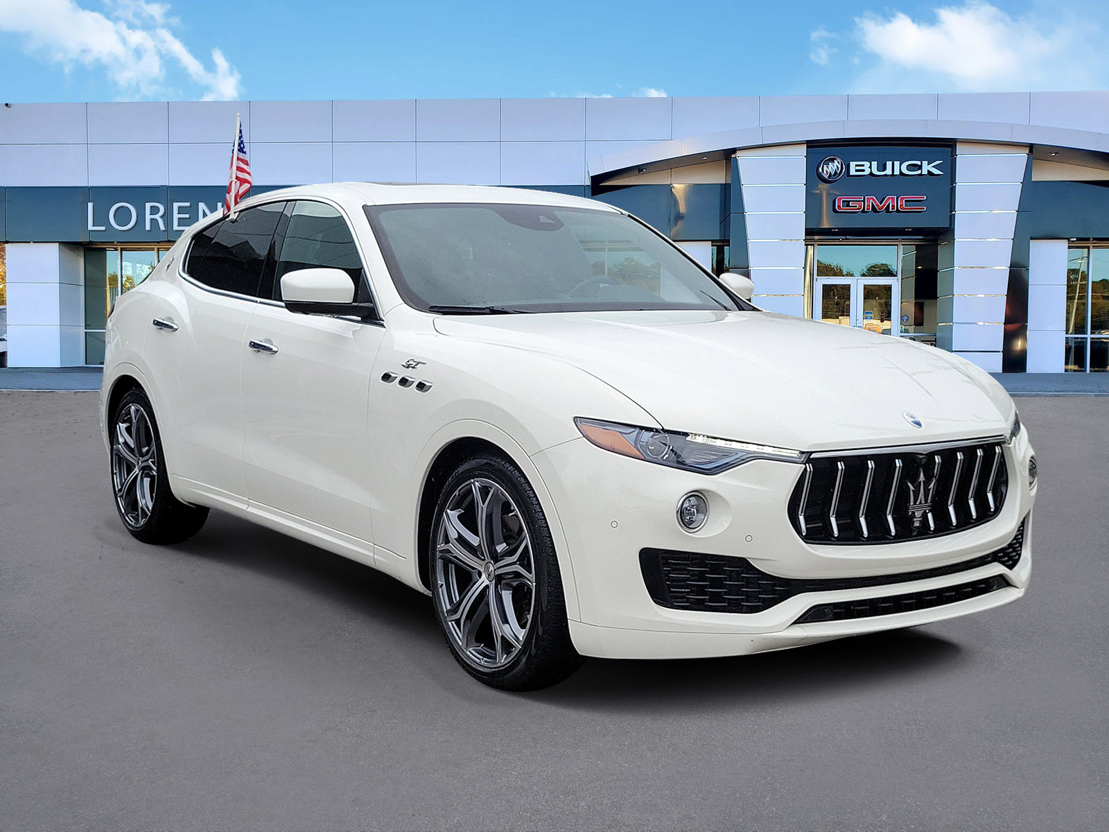 Used 2023 Maserati Levante GT AWD/4WD image 3