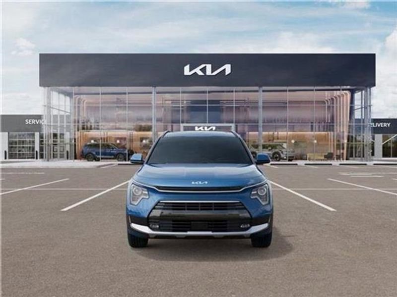 New 2025 Kia Niro EX Touring image 29