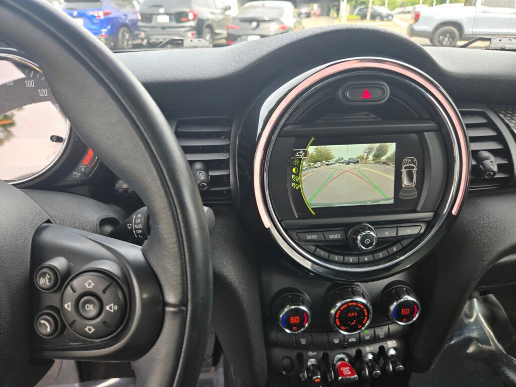 Used 2018 MINI Cooper S image 14