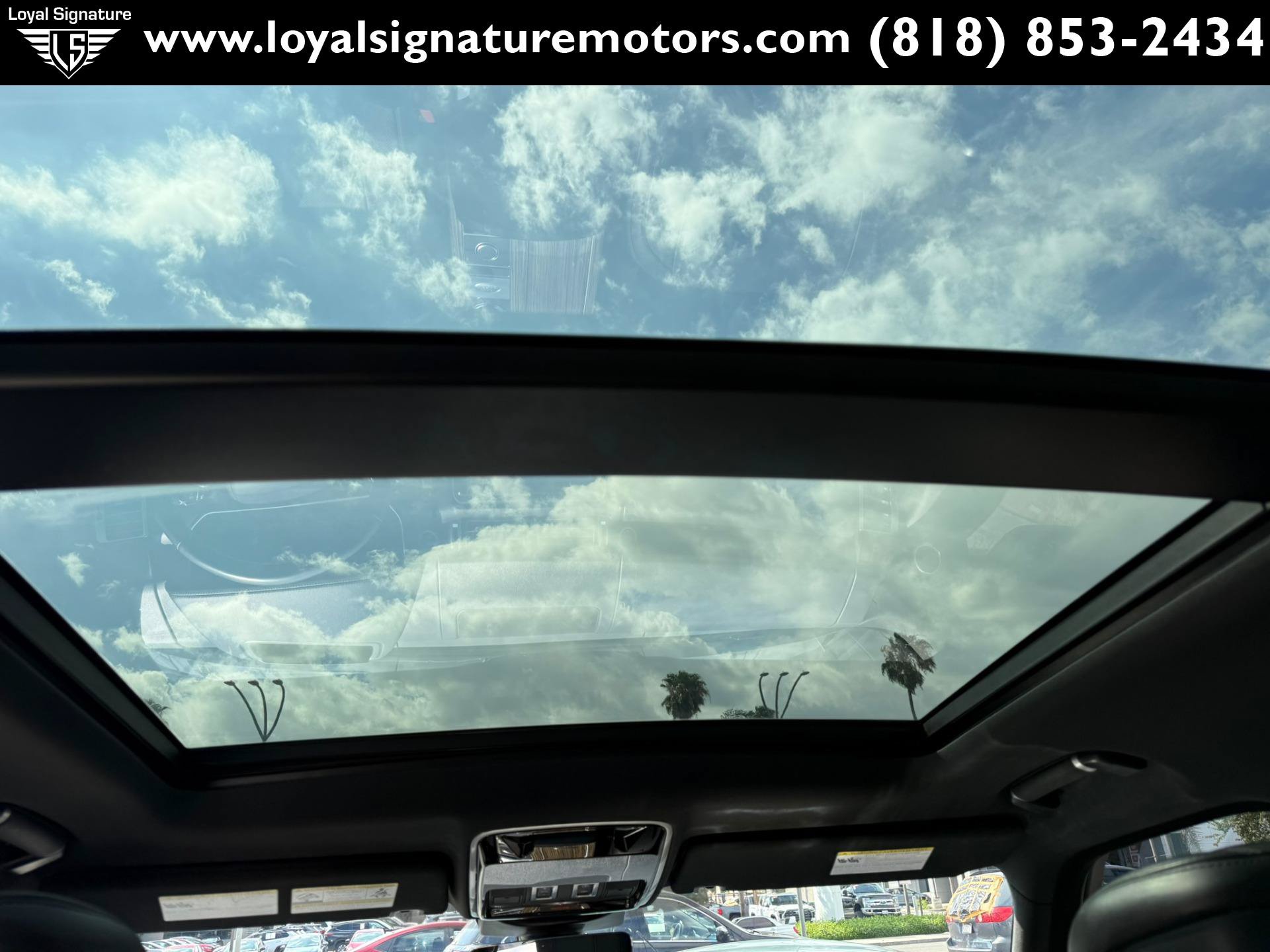 Used 2018 Land Rover Range Rover Supercharged AWD/4WD image 19