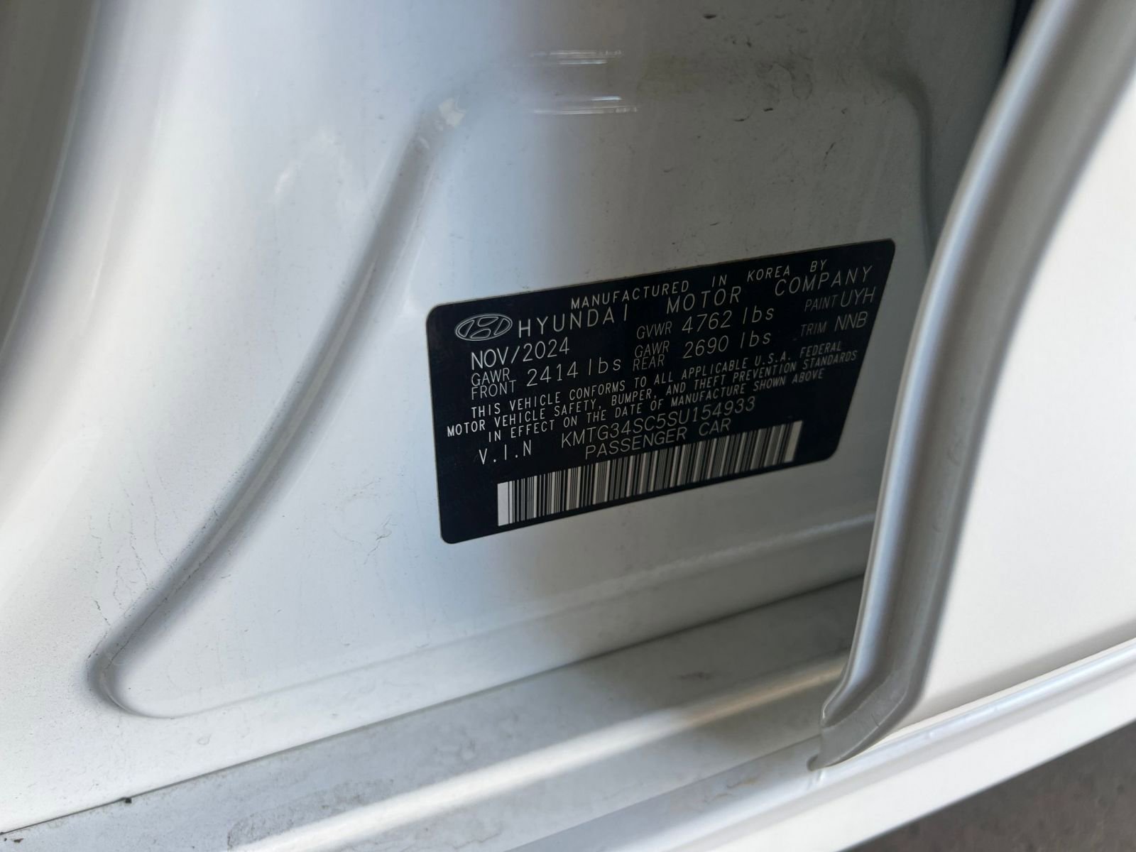 Used 2025 Genesis G70 2.5T image 29