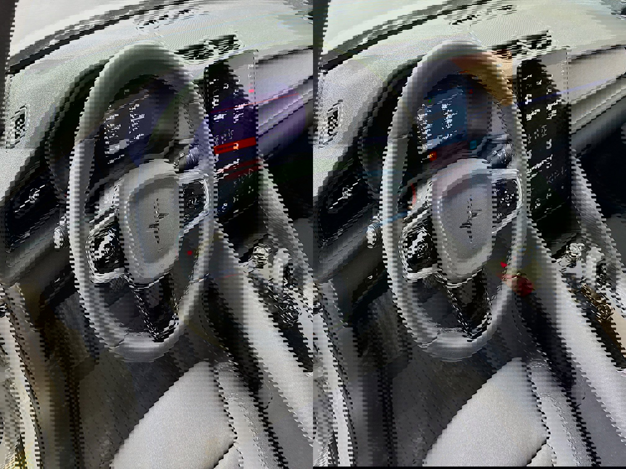 Used 2024 Polestar Polestar 2 image 22