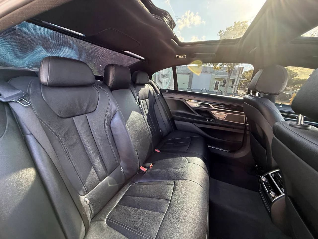 Used 2017 BMW 740i xDrive AWD/4WD image 11