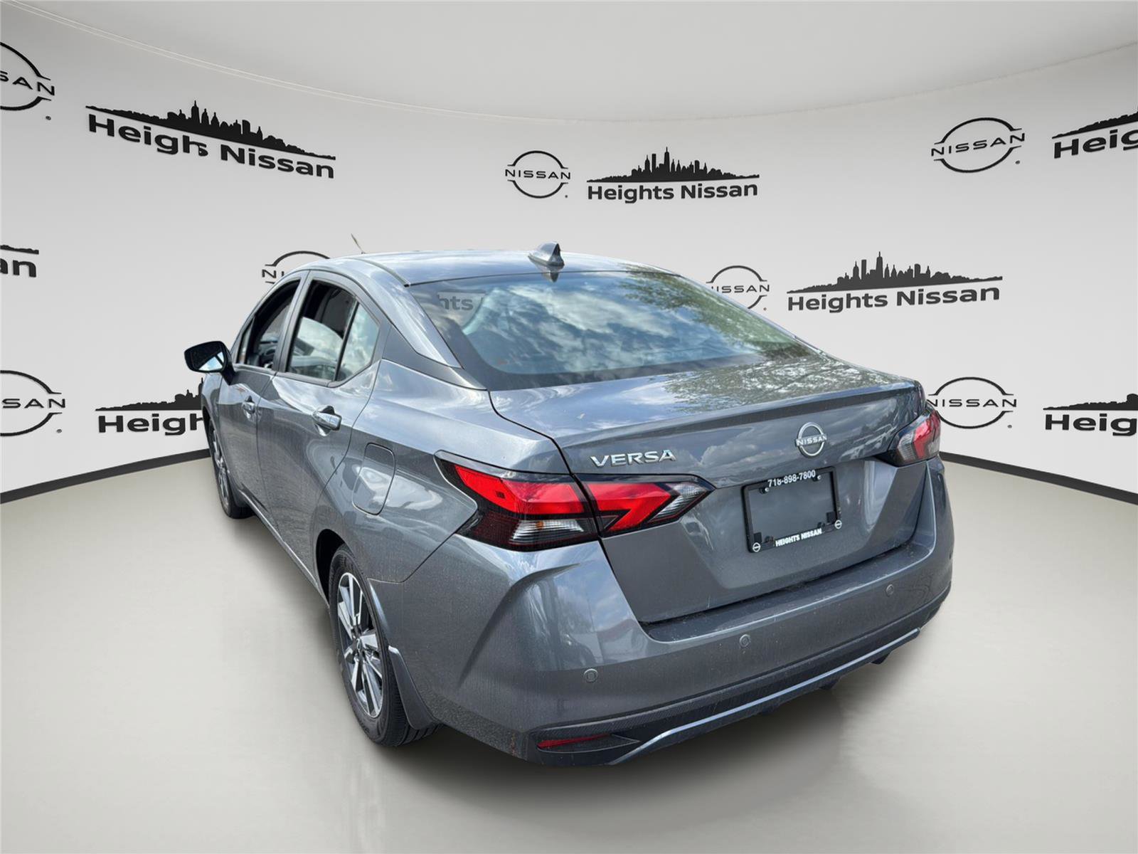 Used 2025 Nissan Versa SV w/ Trunk Package image 4