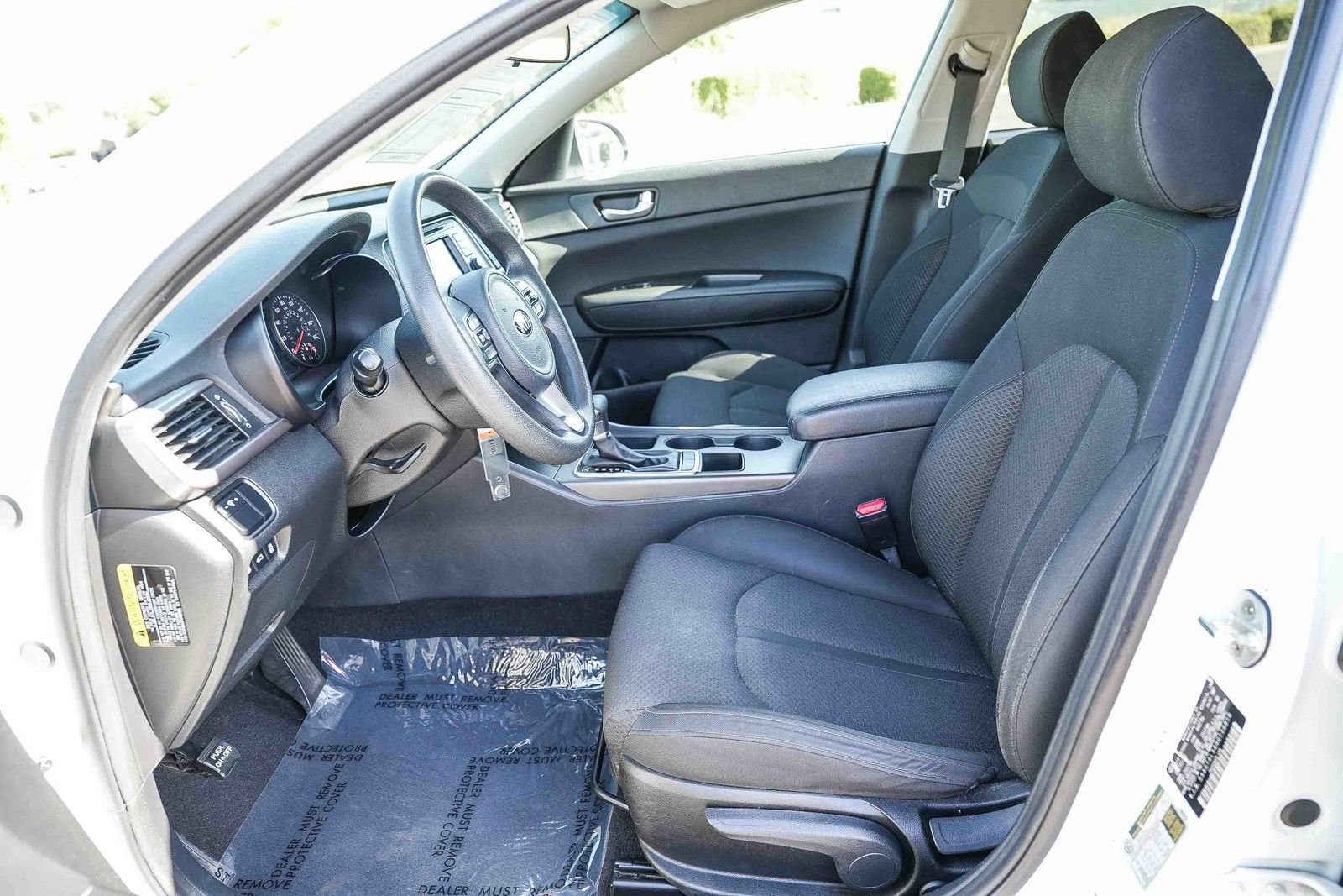 Used 2017 Kia Optima LX FWD image 17