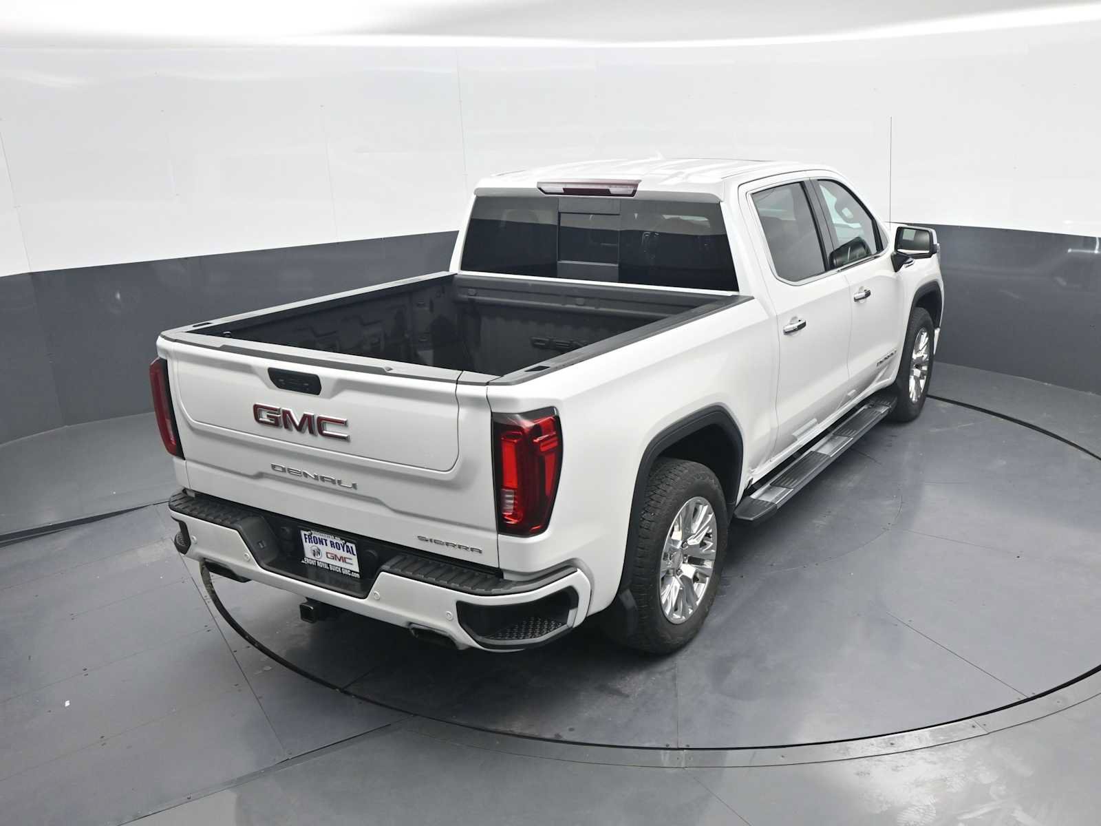 Used 2021 GMC Sierra 1500 Denali w/ Driver Alert Package II AWD/4WD image 43