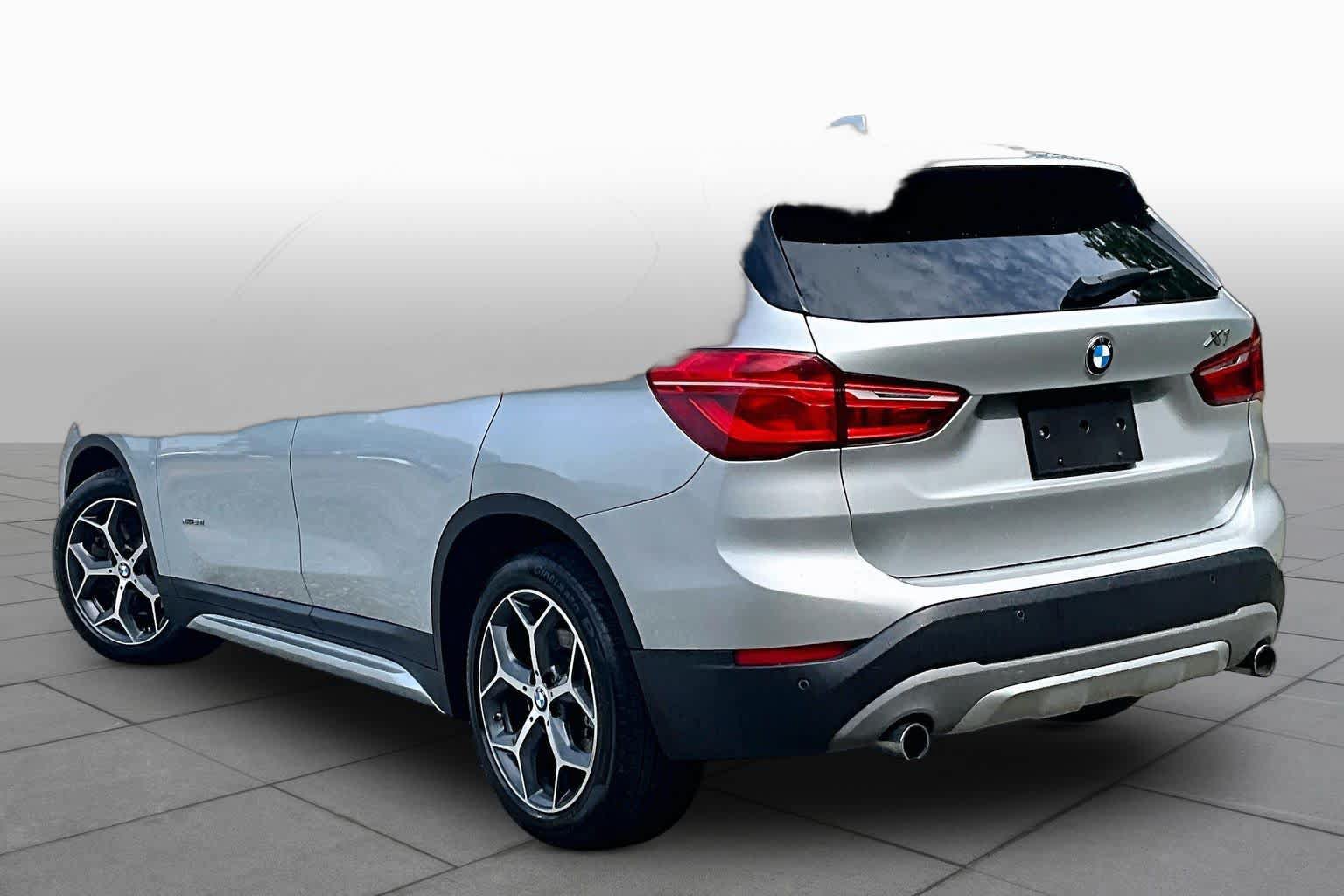 Used 2016 BMW X1 xDrive28i AWD/4WD image 12
