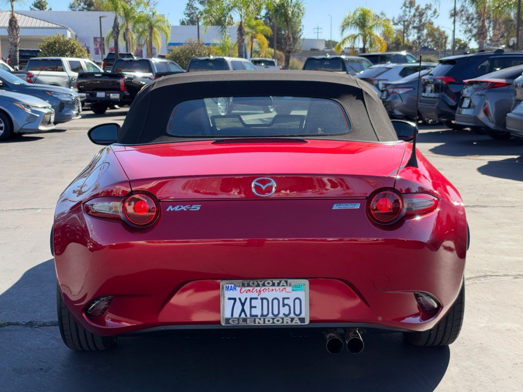 Used 2016 MAZDA MX-5 Miata Sport RWD image 9
