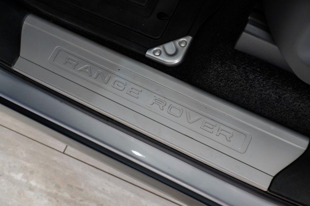 Used 2016 Land Rover Range Rover HSE AWD/4WD image 44