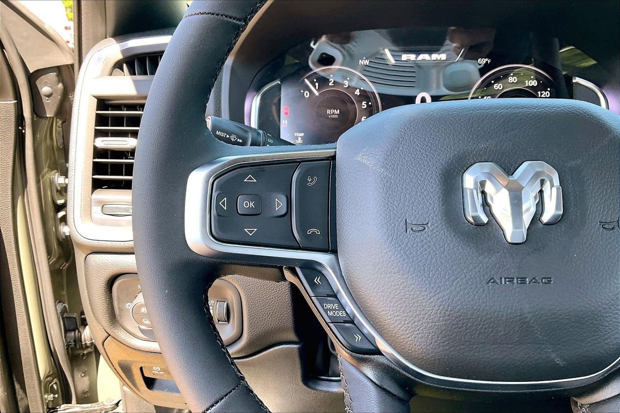 New 2026 RAM 1500 Big Horn AWD/4WD image 30