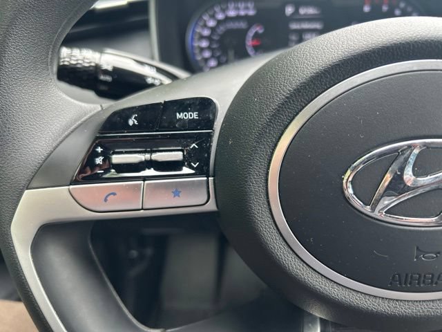 Used 2024 Hyundai Santa Cruz SEL AWD/4WD image 16