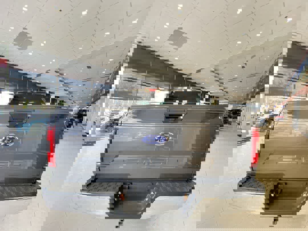 Used 2019 Ford F150 XLT w/ Equipment Group 301A Mid image 24