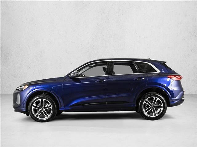 Certified 2025 Audi Q5 Premium w/ Convenience Package image 9