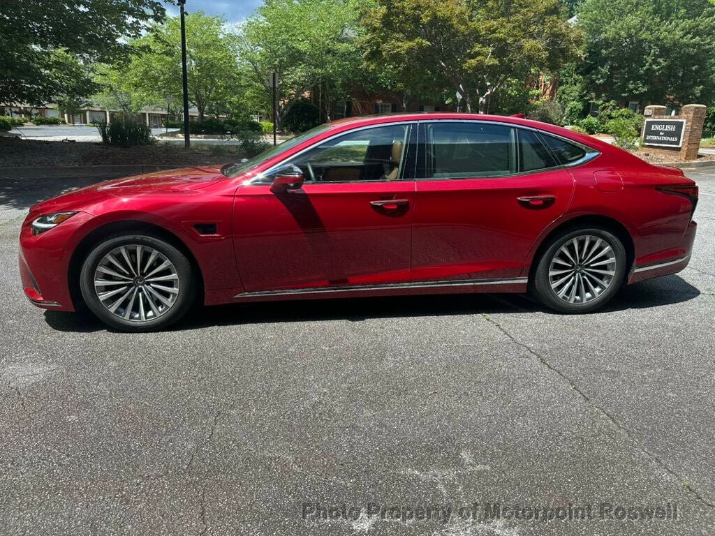 Used 2024 Lexus LS 500h AWD w/ Luxury Package image 34