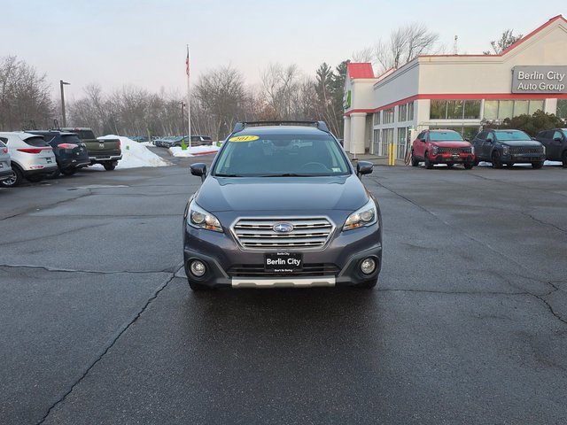 Used 2017 Subaru Outback 2.5i Limited image 3