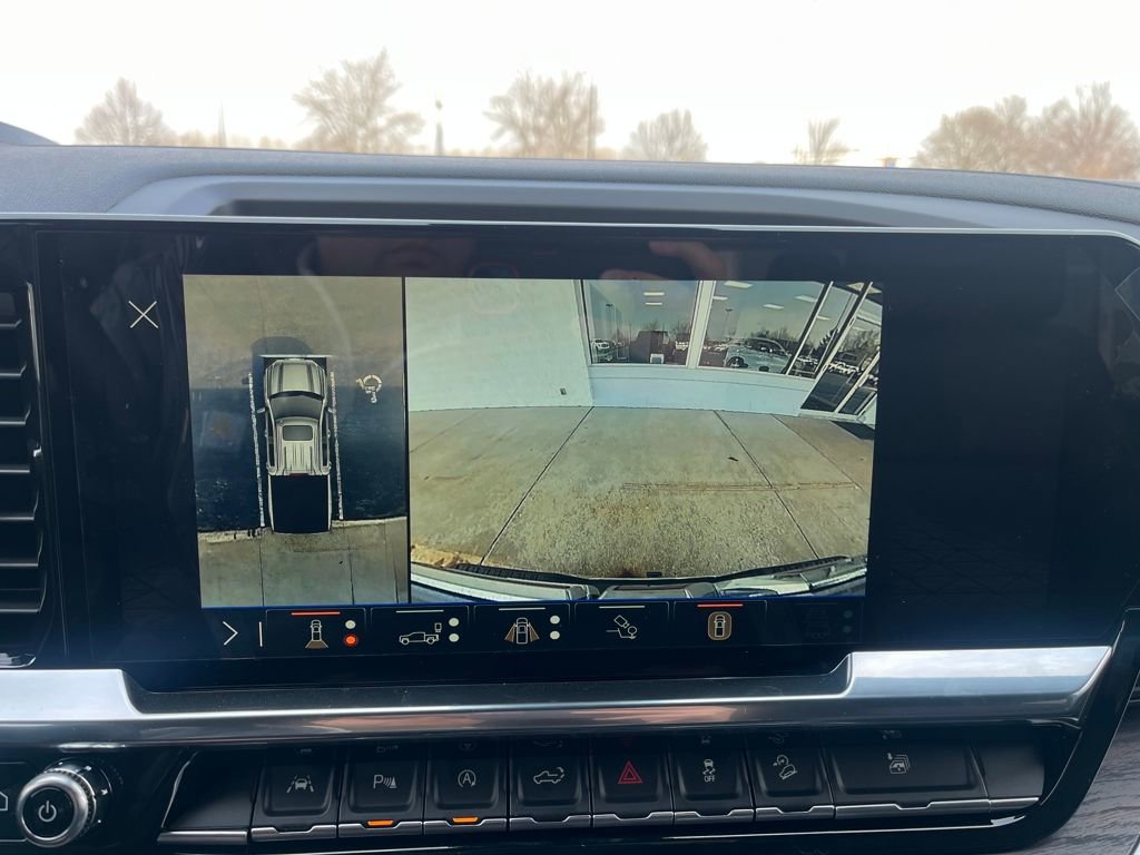 New 2026 GMC Sierra 1500 SLT image 19