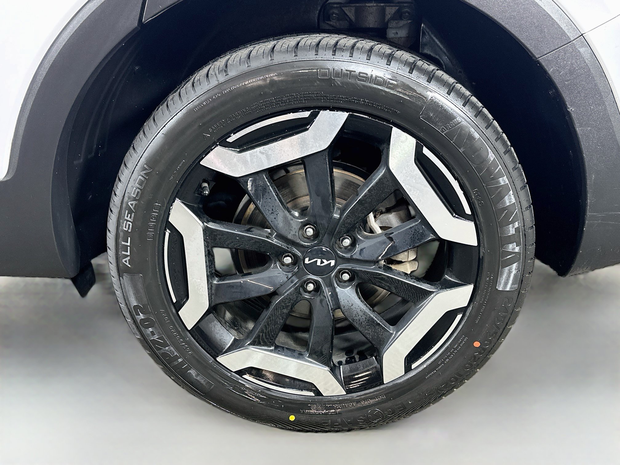 Certified 2025 Kia Telluride S AWD/4WD image 32