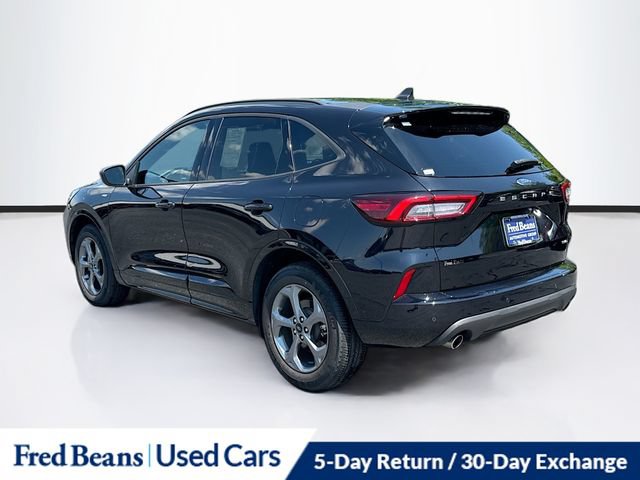 Used 2023 Ford Escape ST-Line w/ Tech Pack #1 AWD/4WD image 6