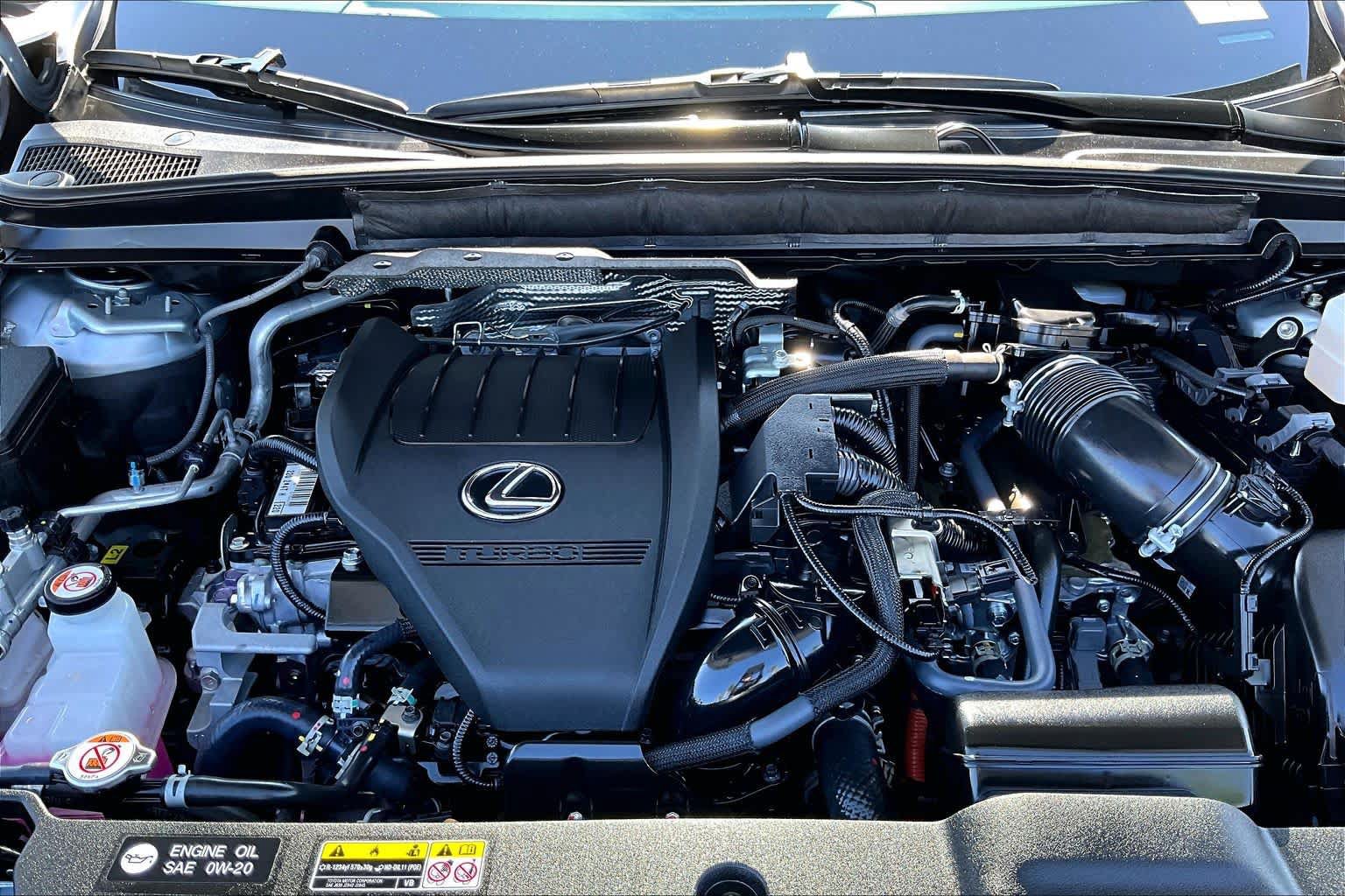 Used 2024 Lexus RX 500h F Sport w/ Convenience Package AWD/4WD image 30