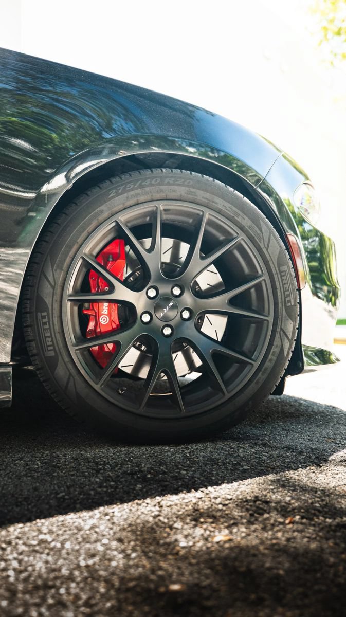 Used 2016 Dodge Charger SRT Hellcat w/ Harman/Kardon Audio Group RWD image 7