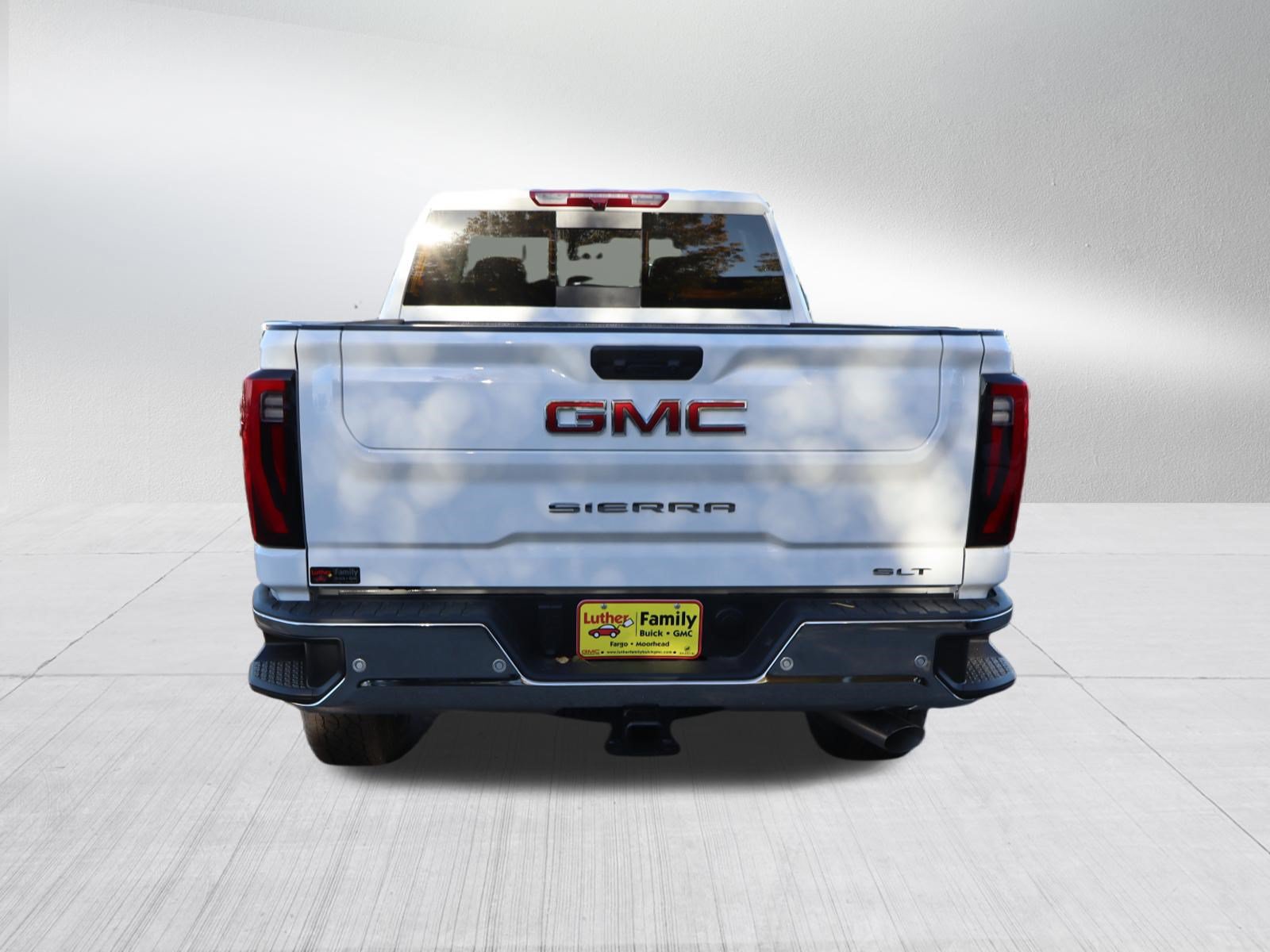 New 2026 GMC Sierra 3500 SLT w/ SLT Premium Package AWD/4WD image 6