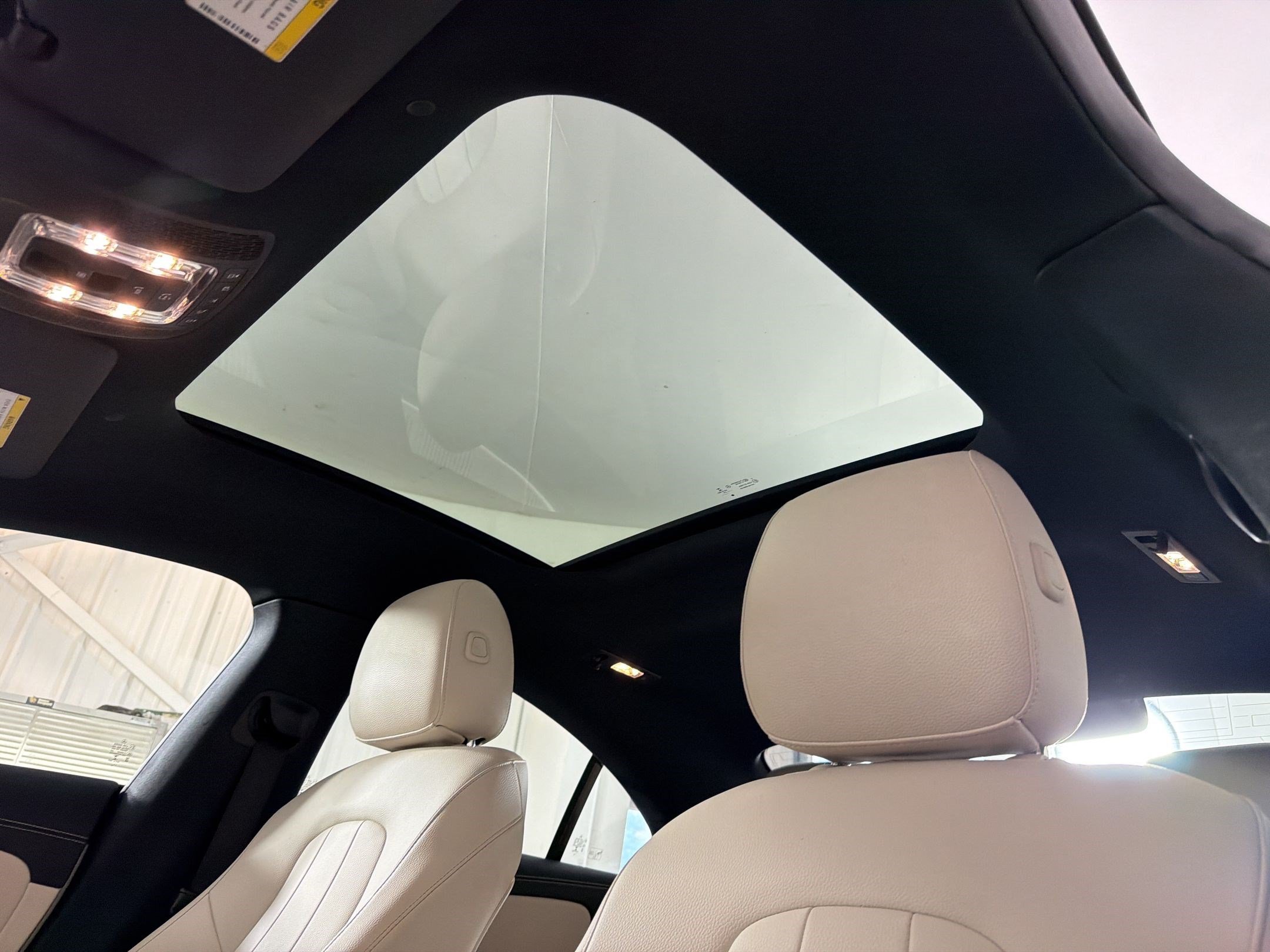 Certified 2022 Mercedes-Benz CLA 250 4MATIC image 24
