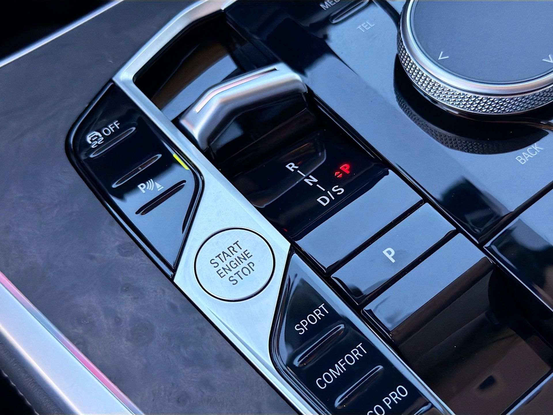 Certified 2025 BMW X7 xDrive40i w/ Premium Package image 32