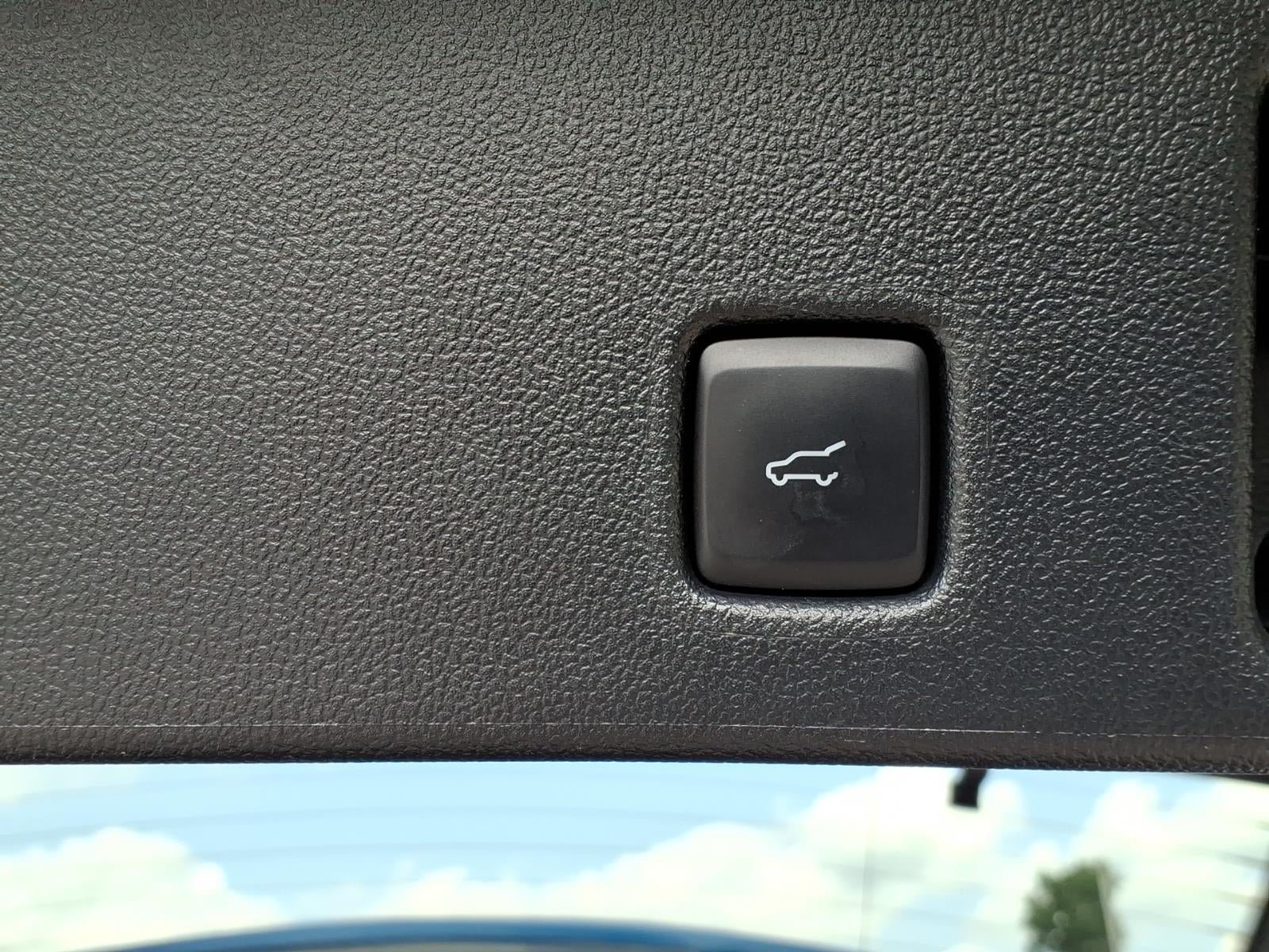 Used 2023 Ford Escape Platinum AWD/4WD image 13