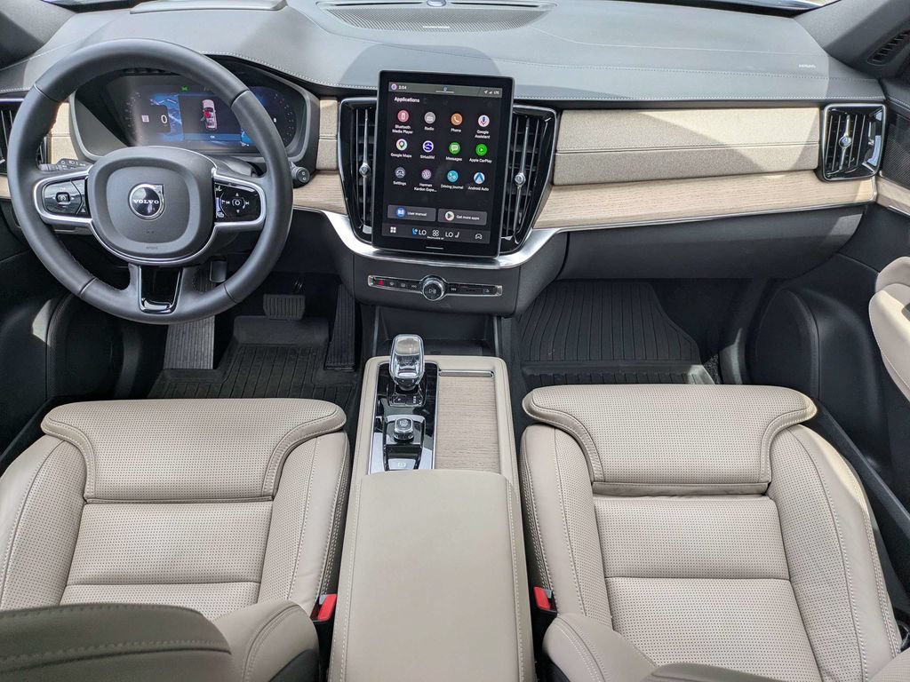 Certified 2026 Volvo XC90 B6 Ultra w/ Protection Package AWD/4WD image 16
