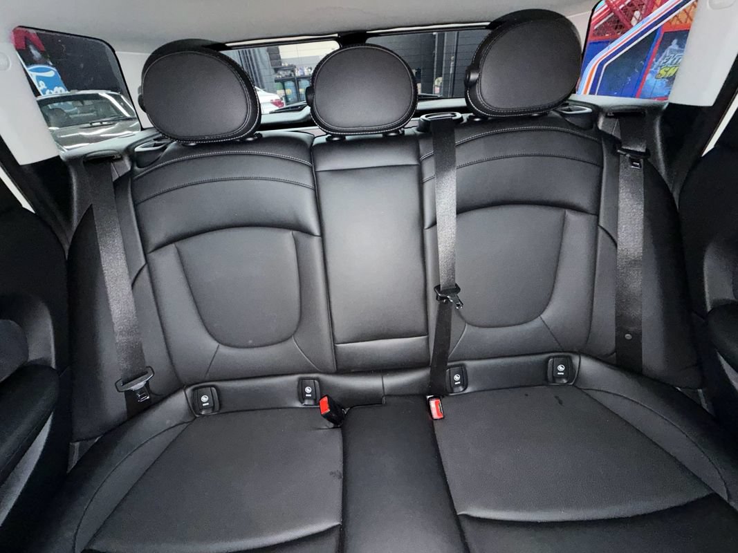 Used 2017 MINI Cooper Clubman S AWD/4WD image 27