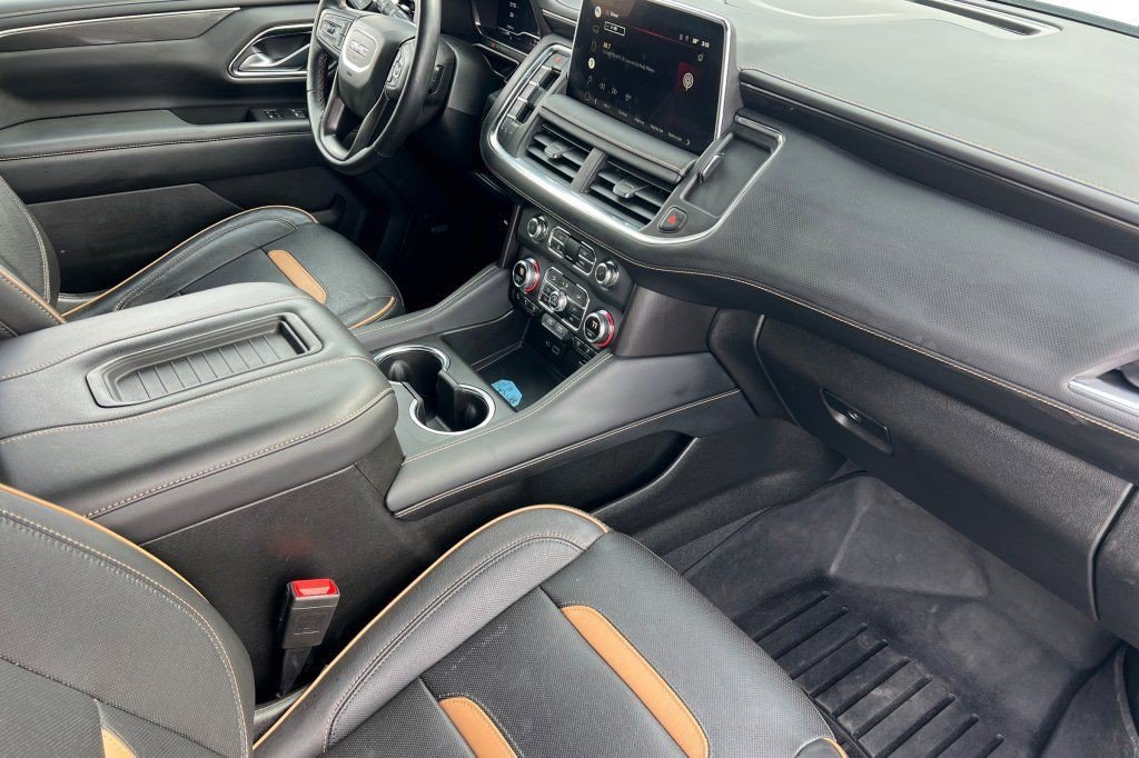 Certified 2022 GMC Yukon XL AT4 w/ Max Trailering Package image 16