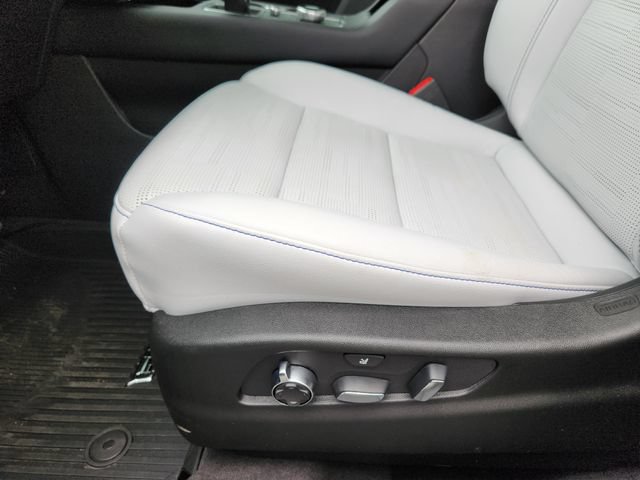 Used 2024 Cadillac XT4 Sport AWD/4WD image 10