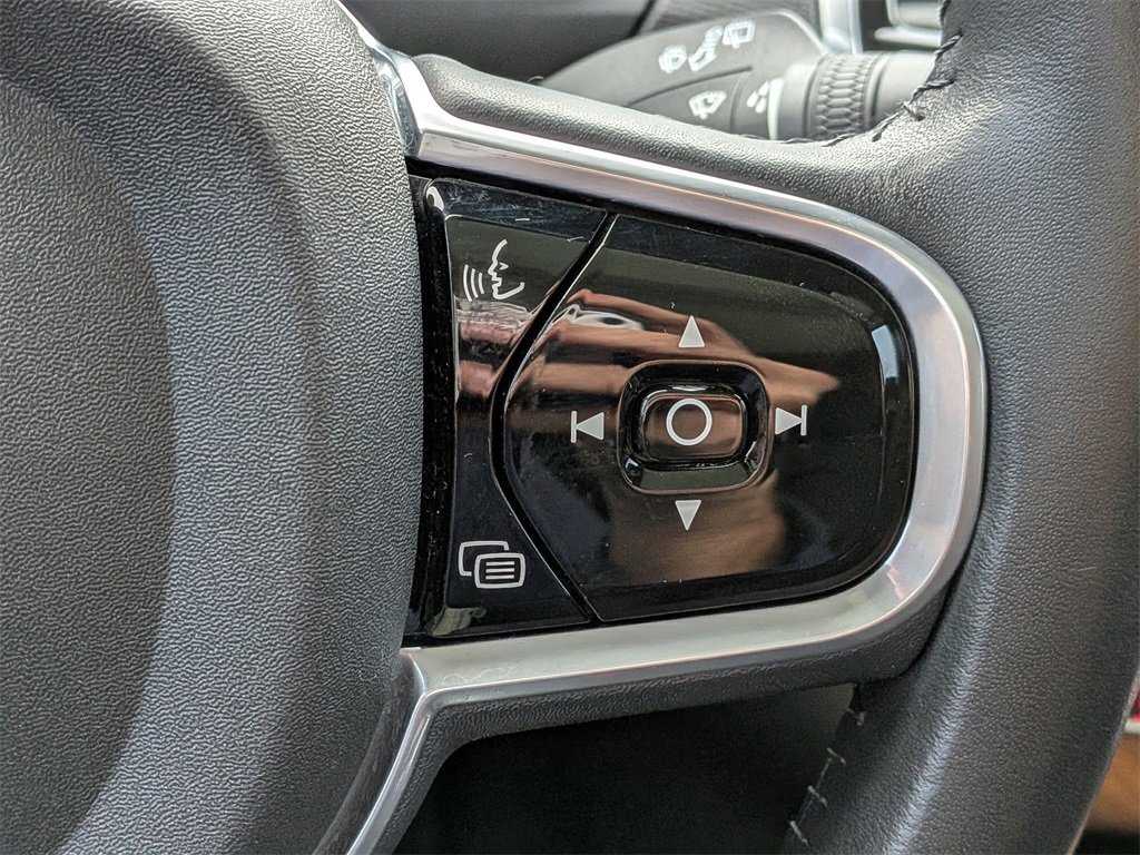 Used 2018 Volvo XC90 T6 Inscription w/ Convenience Package image 28