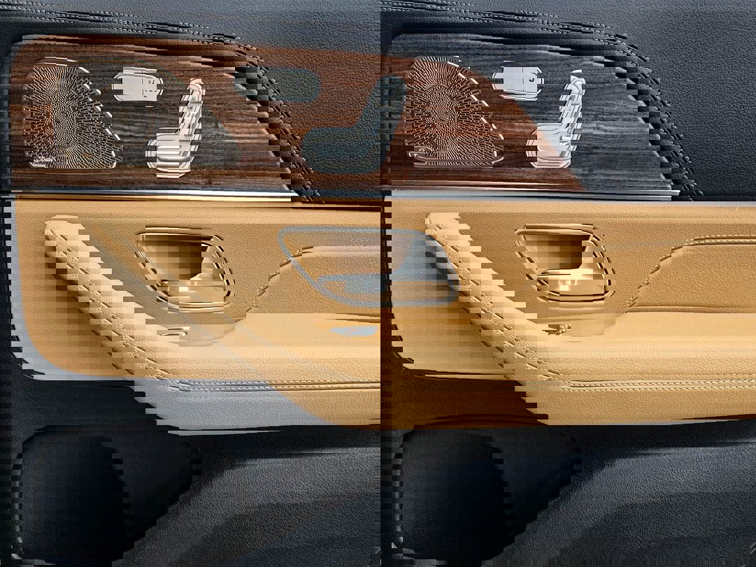 New 2026 Mercedes-Benz GLS 580 4MATIC image 32