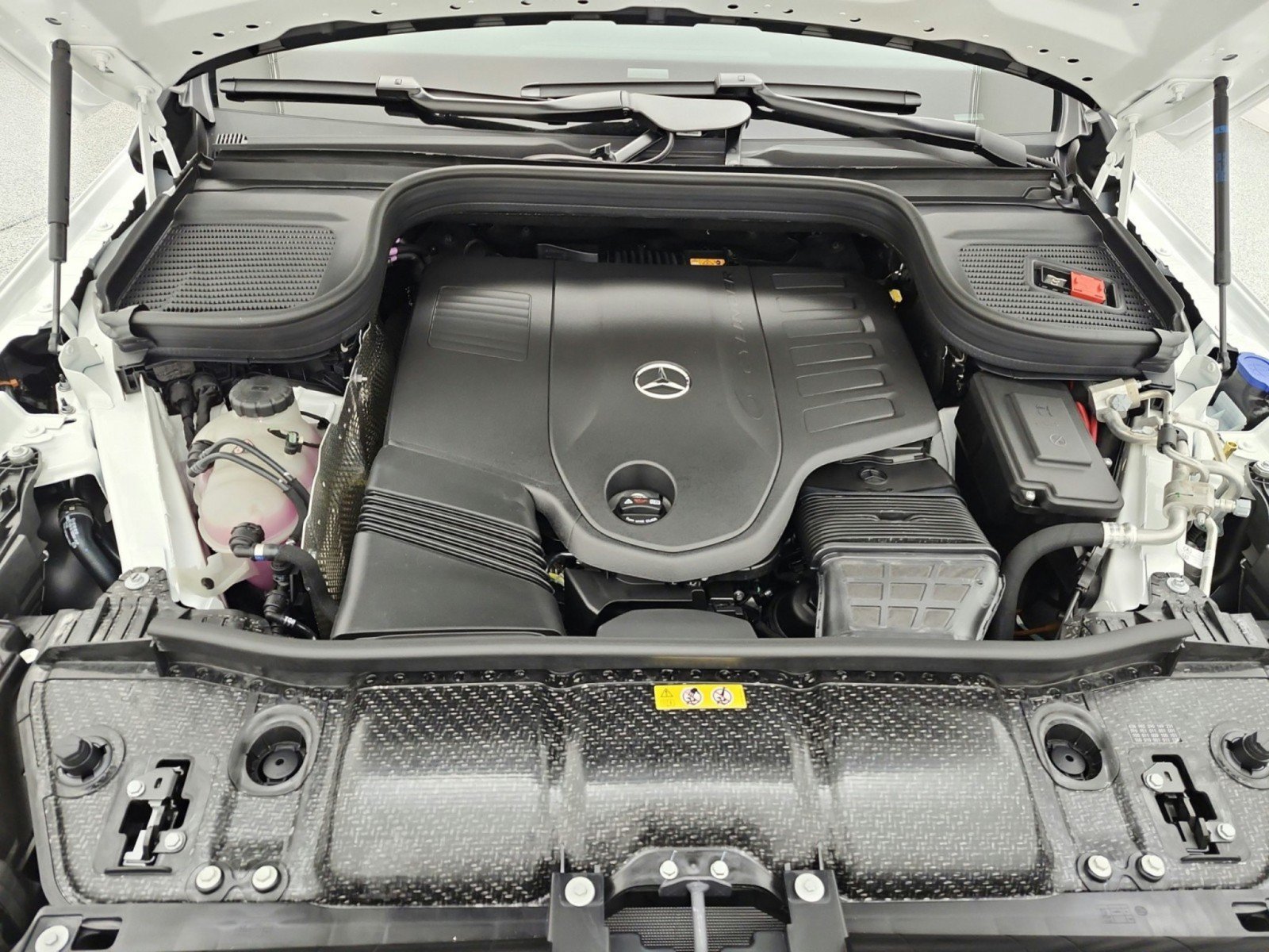 New 2027 Mercedes-Benz GLS 450 4MATIC image 12