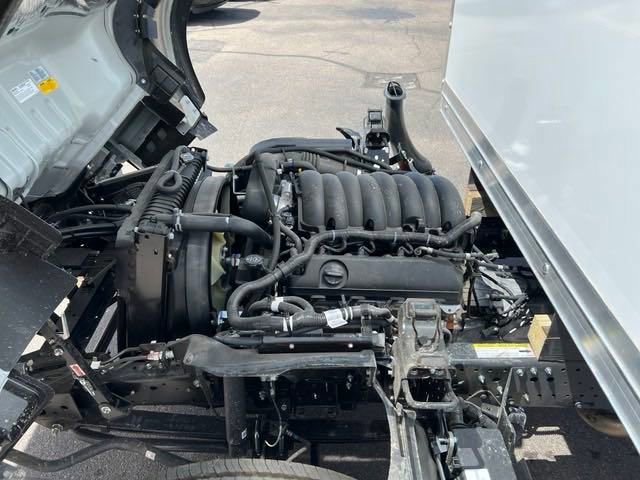 New 2024 Chevrolet Low Cab Forward image 20