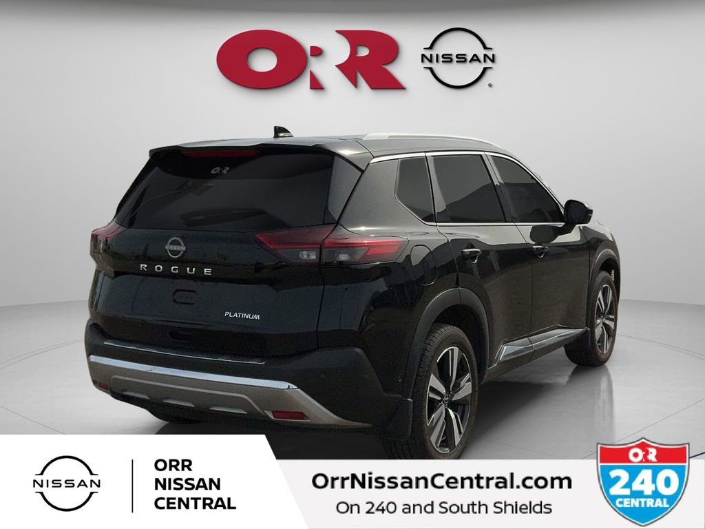 Used 2023 Nissan Rogue Platinum FWD image 5