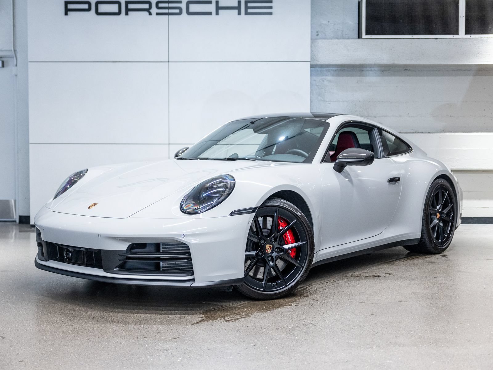Certified 2025 Porsche 911 Carrera S RWD image 1