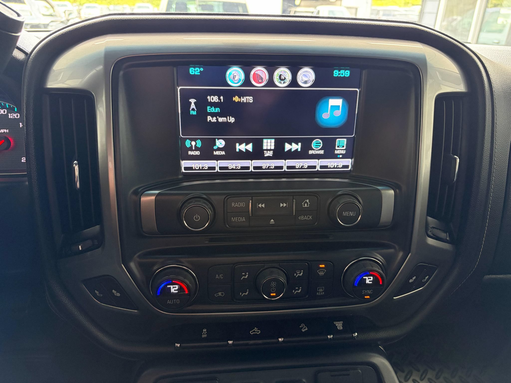 Used 2016 Chevrolet Silverado 3500 LTZ w/ Z71 Package, Off-Road AWD/4WD image 13