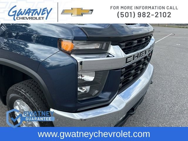 Used 2022 Chevrolet Silverado 2500 LT w/ Convenience Package image 13