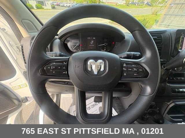 Used 2026 RAM ProMaster 2500 w/ Convenience Group FWD image 18