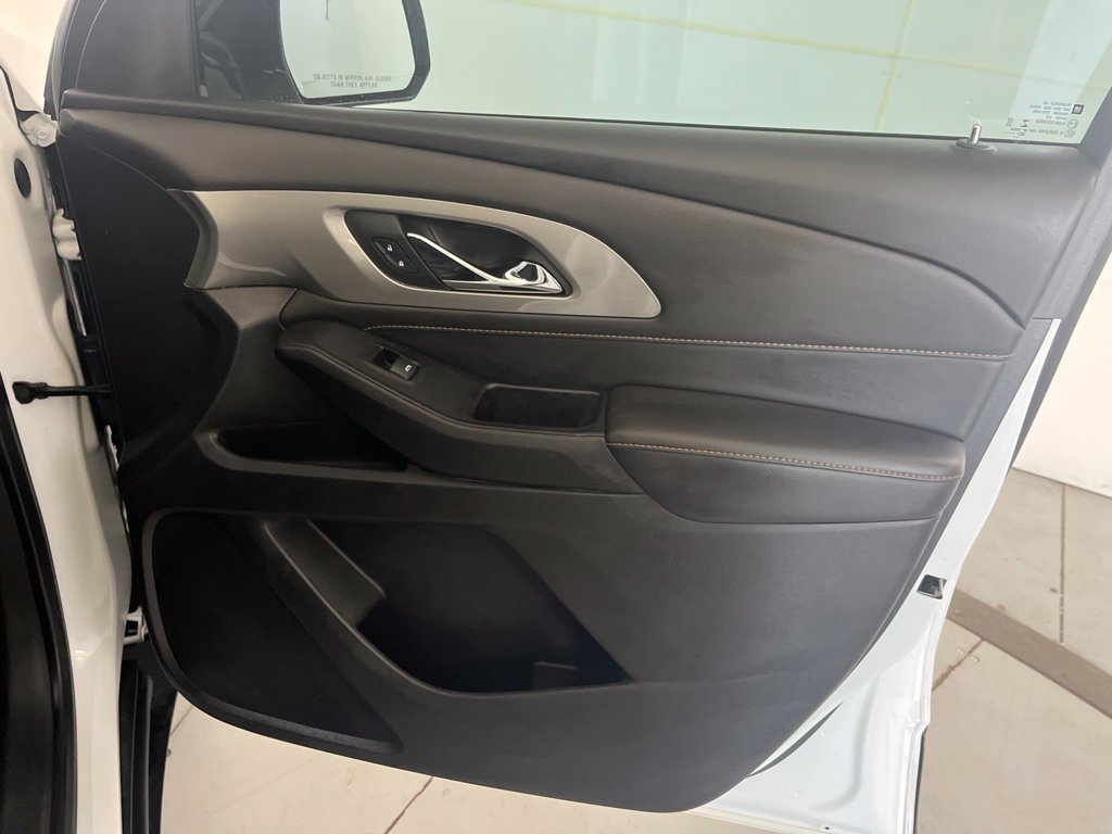 Used 2020 Chevrolet Traverse LS FWD image 30