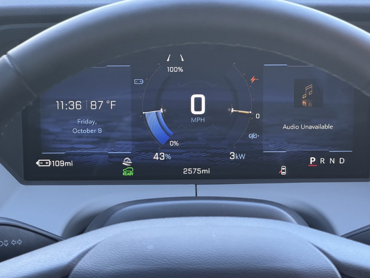 Used 2027 Chevrolet Bolt RS FWD image 15