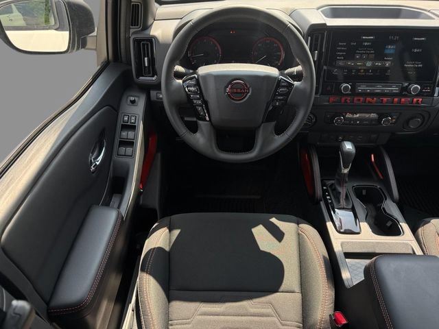 Certified 2025 Nissan Frontier PRO-4X w/ Interior Protection Package AWD/4WD image 13
