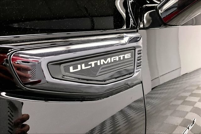 Used 2025 GMC Yukon XL Denali Ultimate w/ LPO, Floor Liner Package AWD/4WD image 38