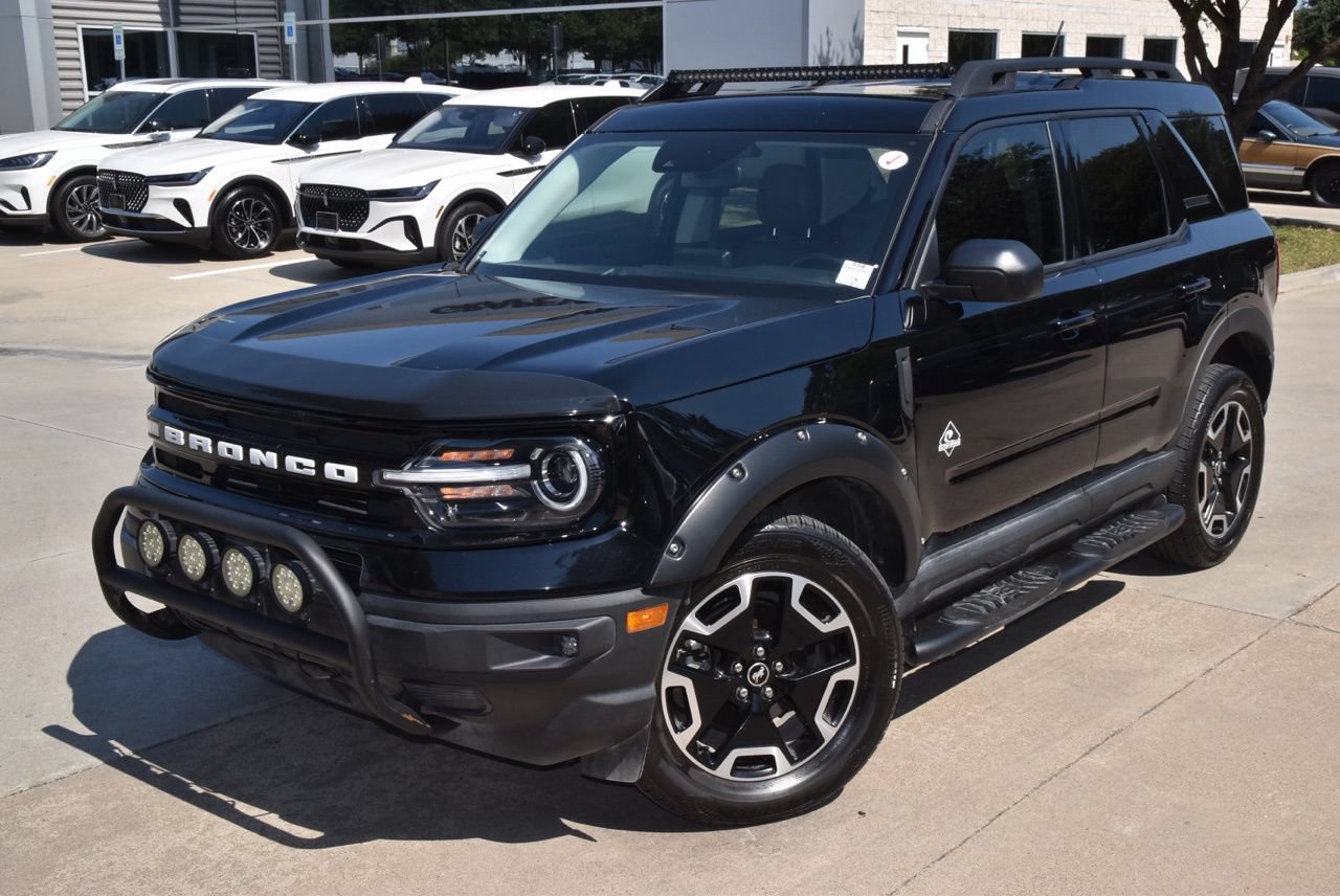 Used 2023 Ford Bronco Sport Outer Banks w/ Tech Package AWD/4WD image 45