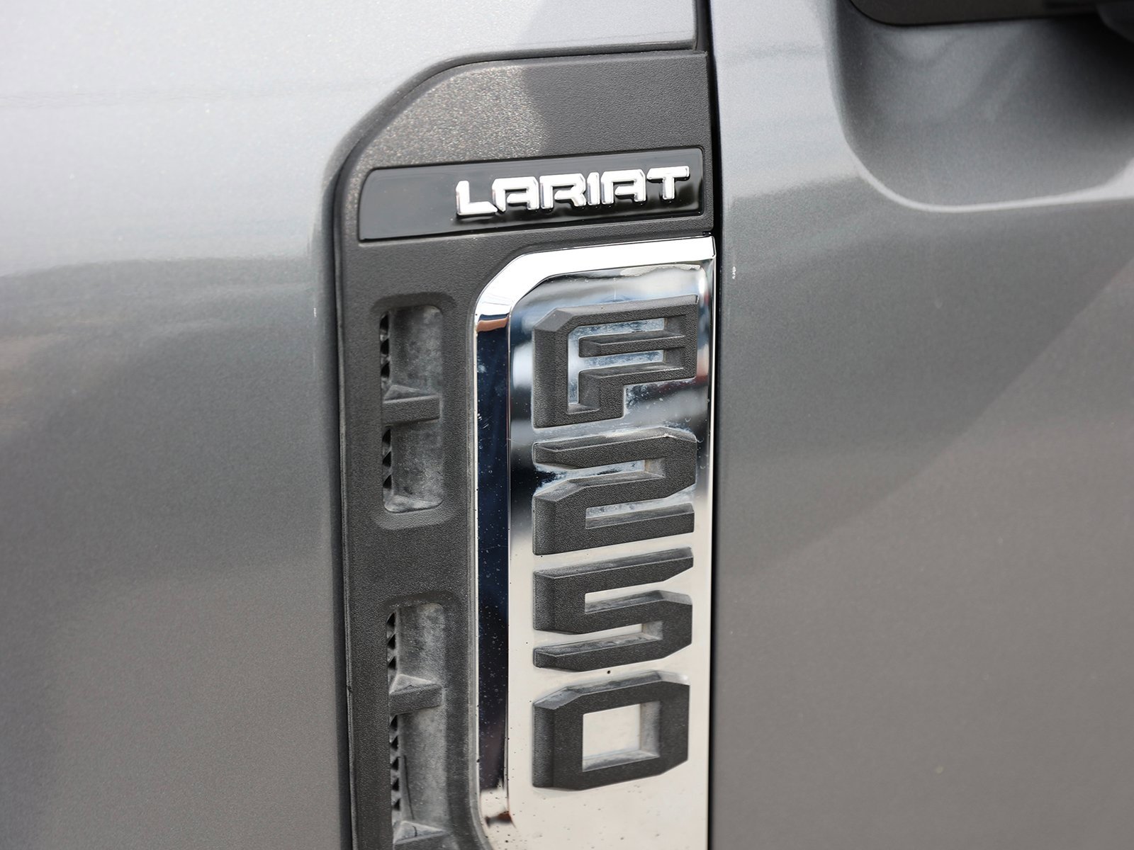Certified 2024 Ford F250 Lariat image 12