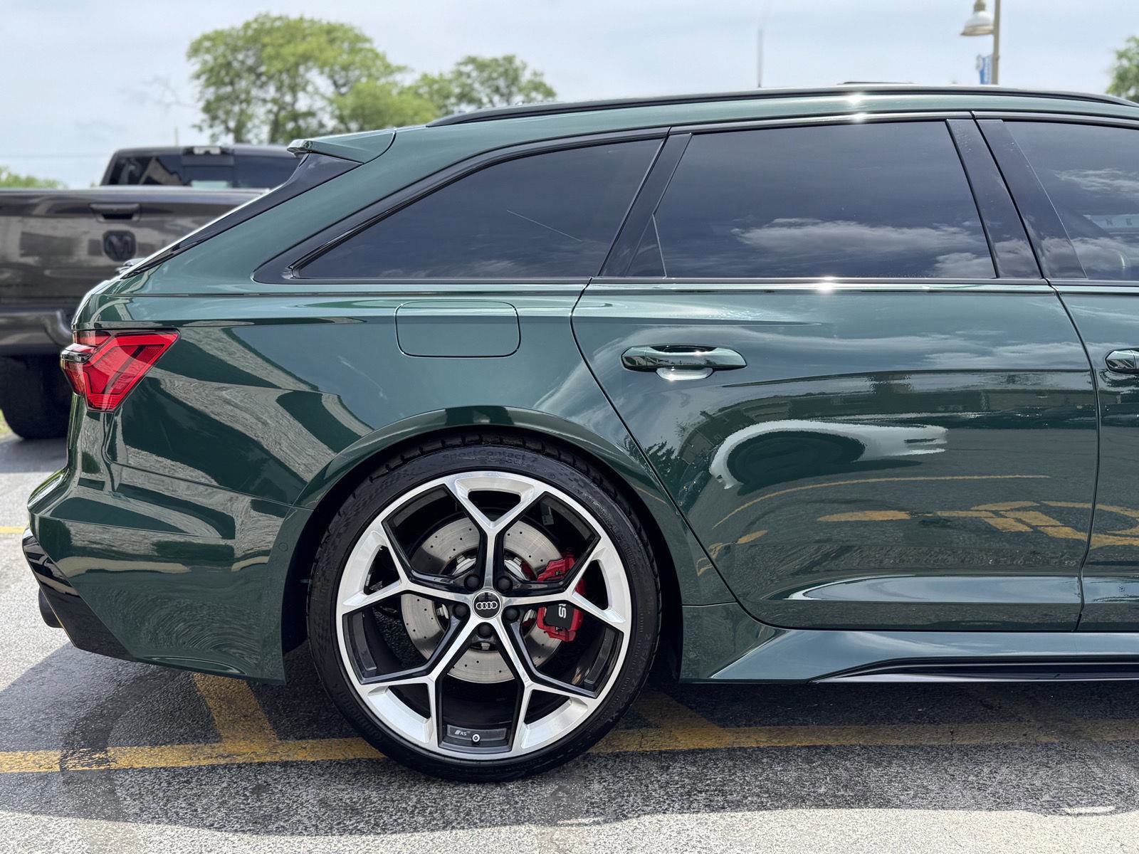 Used 2024 Audi RS 6 performance w/ Black Optic Package AWD/4WD image 15